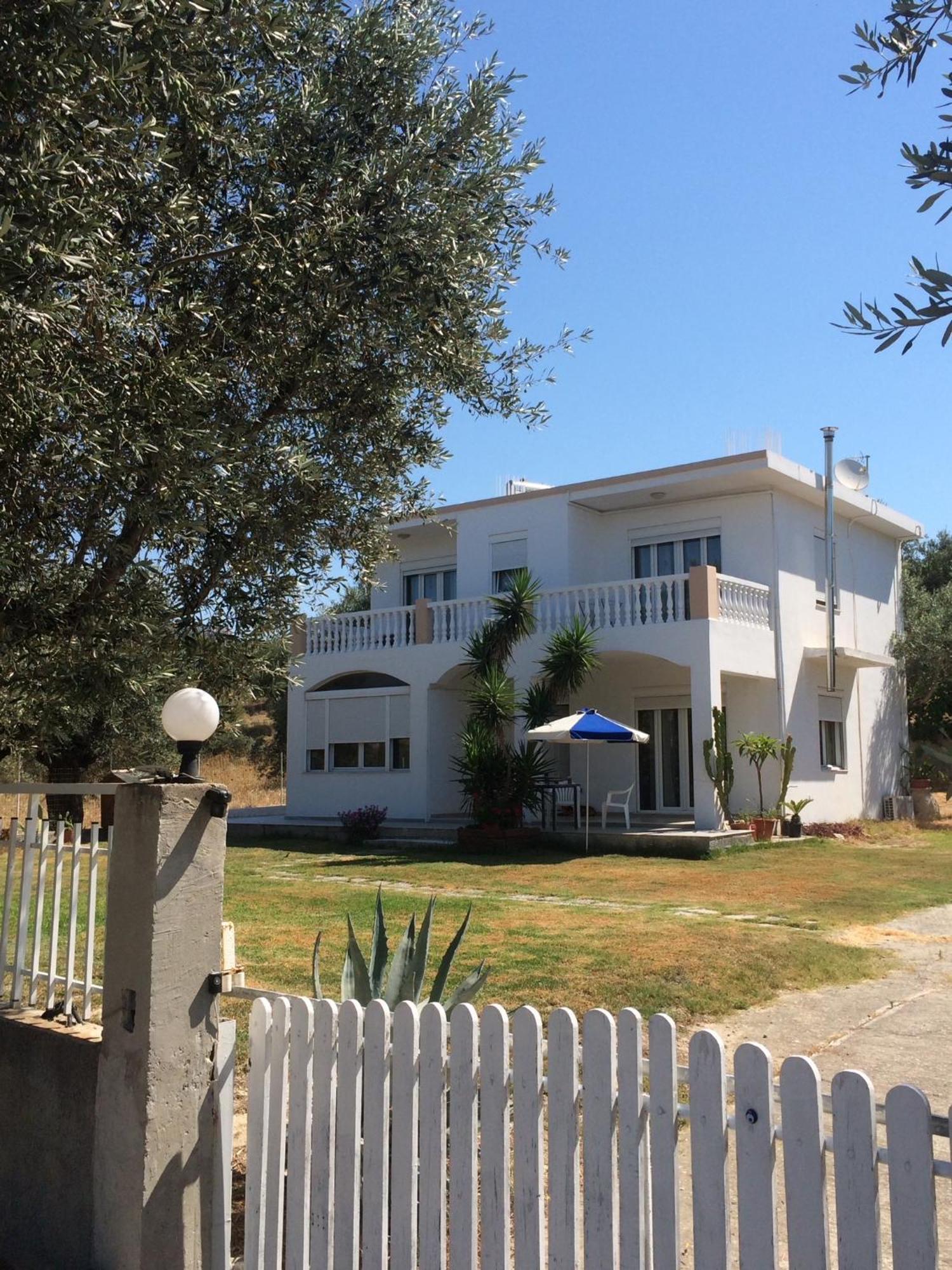 Agathi Sun Set Villa Haraki Exterior photo